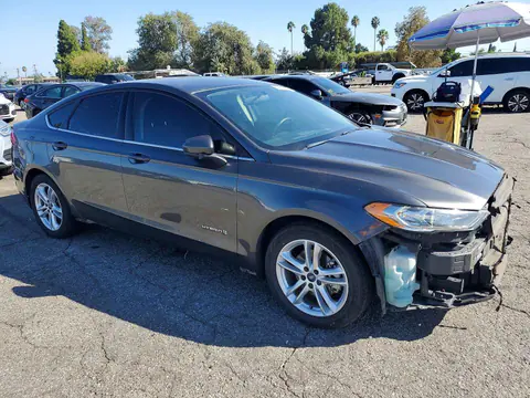 2018 Ford Fusion VIN 3FA6P0LU6JR163196 фото 4