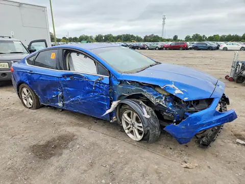 3FA6P0H77JR185856 — 2018 Ford Fusion, фото 4 с аукциона Copart 20.10.2026, Повреждения со всех сторон