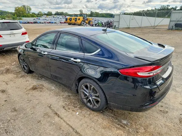 3FA6P0HD1JR265806 — 2018 Ford Fusion, фото 2 с аукциона Copart 07.10.2026, Град