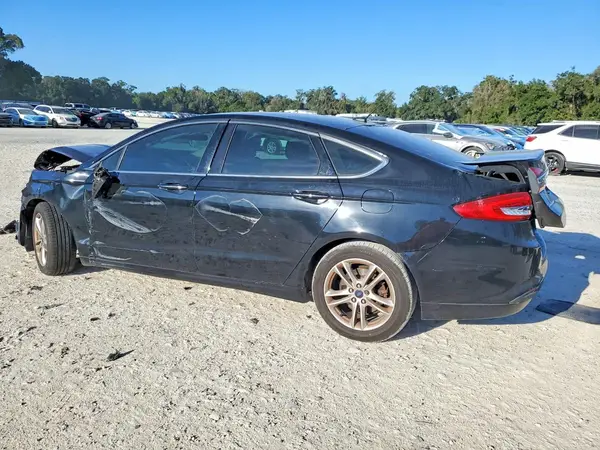 3FA6P0HD4JR107363 — 2018 Ford Fusion, фото 2 с аукциона Copart 06.10.2026, Передняя часть