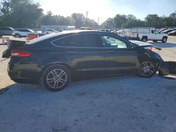 3FA6P0HD4JR107363 — 2018 Ford Fusion, фото 3 с аукциона Copart 06.10.2026, Передняя часть