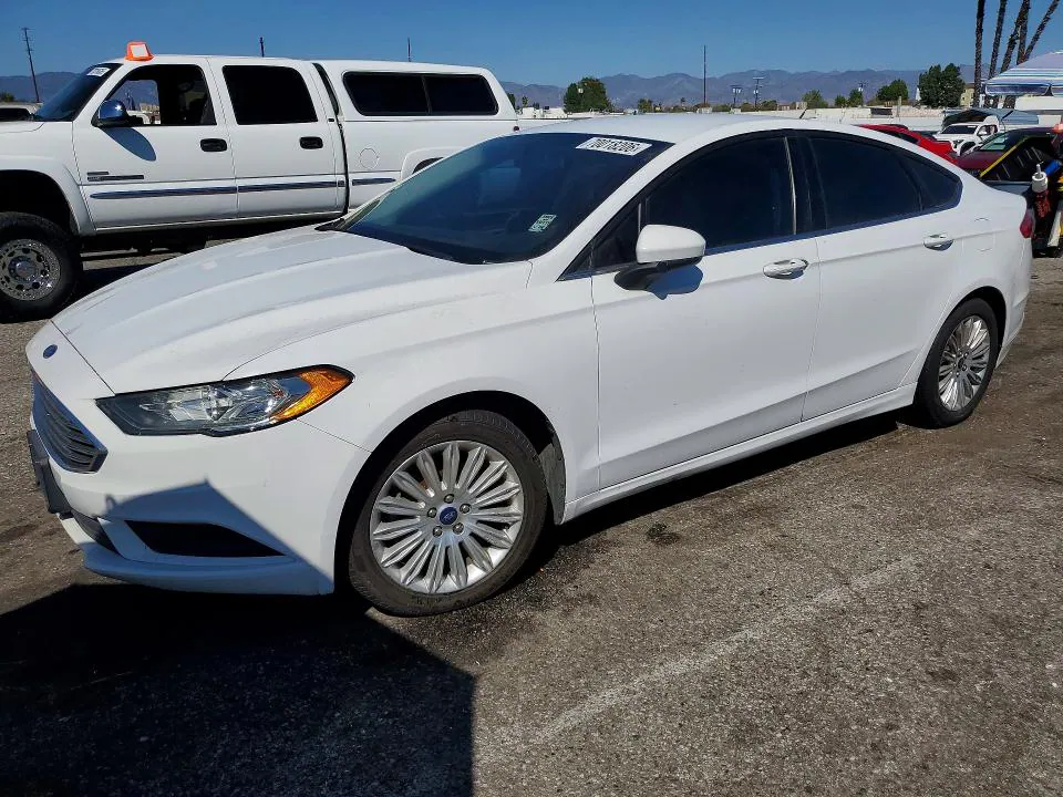 2018 Ford Fusion VIN 3FA6P0HD1JR218680 фото 1