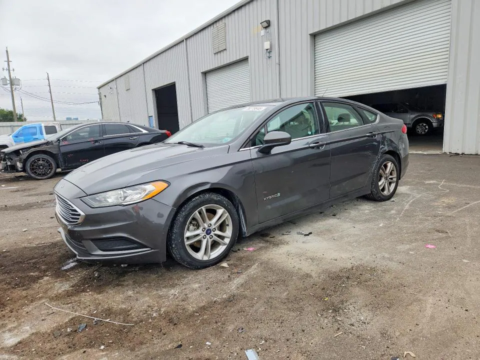 2018 FORD FUSION VIN 3FA6P0LU4JR141326 фото 1