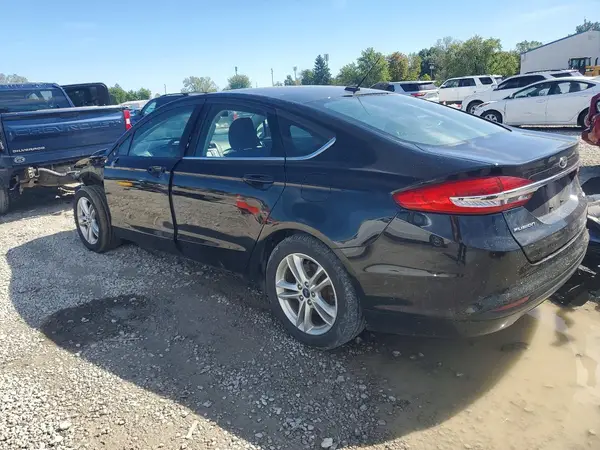3FA6P0HD3JR146963 — 2018 Ford Fusion, фото 2 с аукциона Copart, Передняя часть