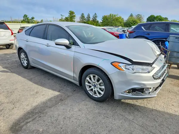 3FA6P0G79JR273468 — 2018 Ford Fusion, фото 4 с аукциона Copart, Передняя часть