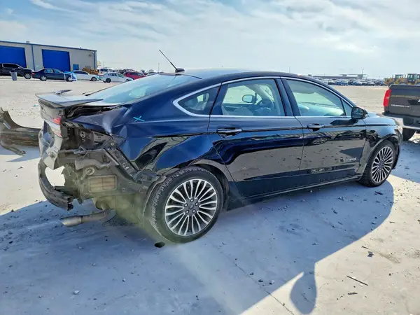 3FA6P0RU8JR147251 — 2018 Ford Fusion, фото 3 с аукциона Copart 06.10.2026, Задняя часть