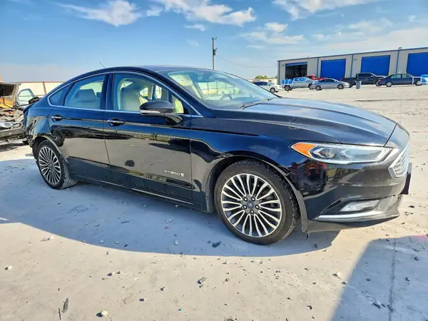 3FA6P0RU8JR147251 — 2018 Ford Fusion, фото 4 с аукциона Copart 06.10.2026, Задняя часть