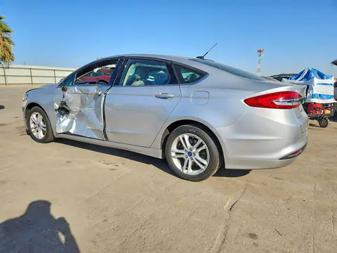 2018 Ford Fusion VIN 3FA6P0UUXJR227125 фото 2