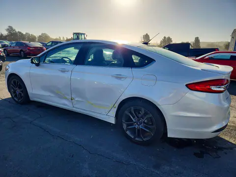 2018 Ford Fusion VIN 3FA6P0H71JR184783 фото 2