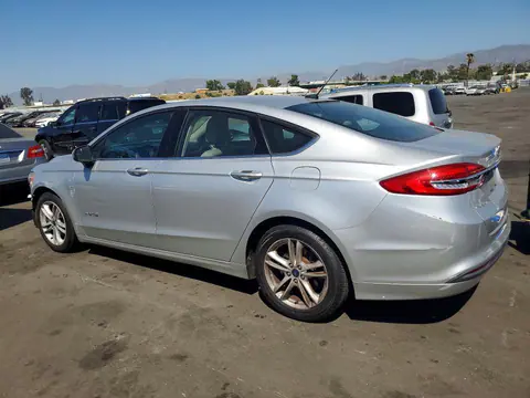 2018 Ford Fusion VIN 3FA6P0UU7JR273575 фото 2