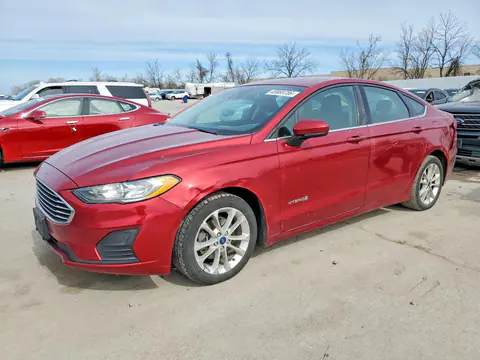 3FA6P0LU1KR257360 — 2019 Ford Fusion, Задняя часть (Rear End), фото до ремонта