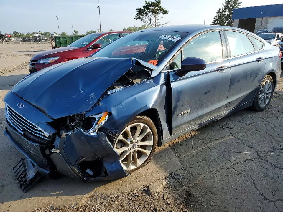 2019 FORD FUSION VIN 3FA6P0LU2KR131105 фото 1