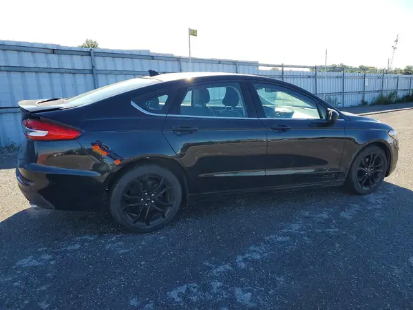 3FA6P0HD7KR122649 — 2019 Ford Fusion, фото 3 с аукциона Copart 30.09.2026, Естественный износ