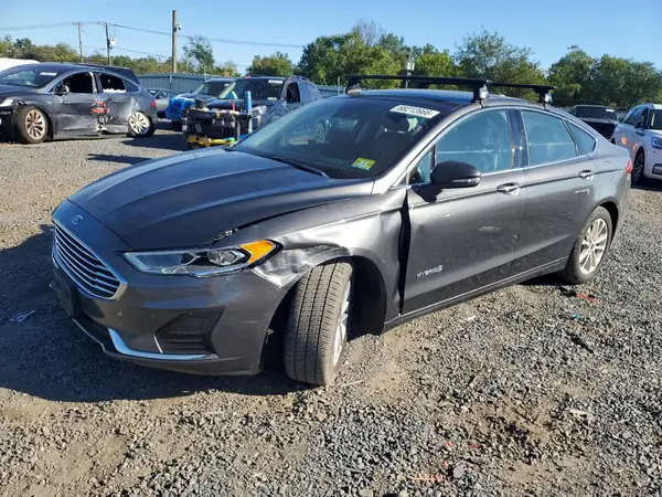 3FA6P0MU5KR212694 — 2019 Ford Fusion, Передняя часть (Front End), фото до ремонта