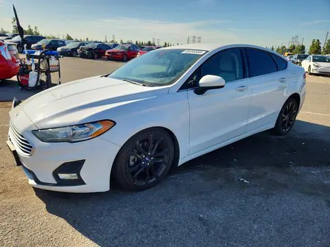 3FA6P0HD2KR215921 — 2019 Ford Fusion, Передняя часть (Front End), фото до ремонта