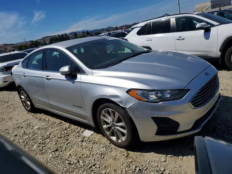 3FA6P0LU3KR225526 — 2019 Ford Fusion, фото 4 с аукциона Copart 13.10.2026, Задняя часть