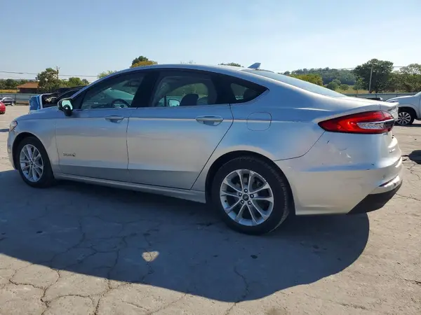 3FA6P0LU6KR131446 — 2019 Ford Fusion, фото 2 с аукциона Copart, Боковая часть