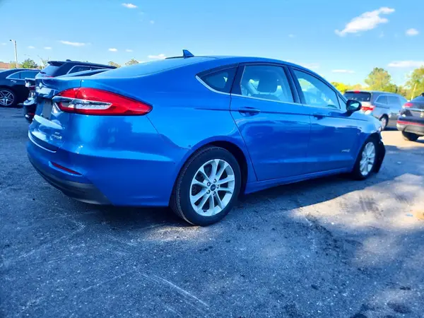 3FA6P0LU3KR158751 — 2019 Ford Fusion, фото 3 с аукциона Copart, Передняя часть