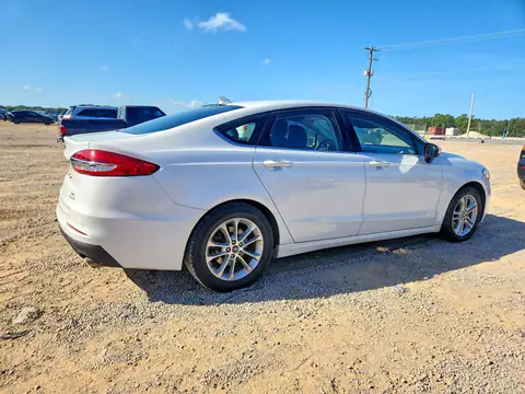3FA6P0HD4KR152370 — 2019 Ford Fusion, фото 3 с аукциона Copart 06.10.2026, Боковая часть