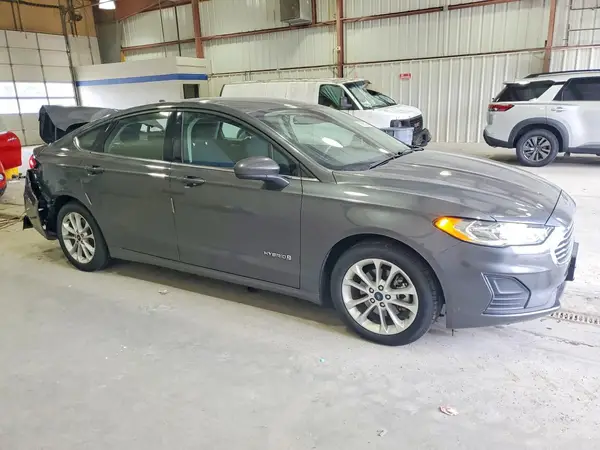 3FA6P0LUXKR281219 — 2019 Ford Fusion, фото 4 с аукциона Copart, Задняя часть