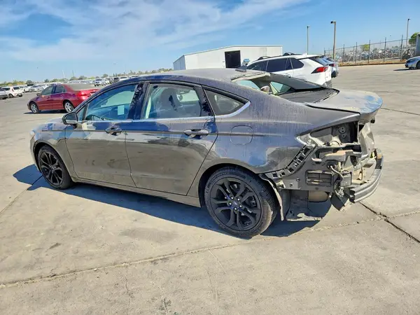 3FA6P0HD4KR178628 — 2019 Ford Fusion, фото 2 с аукциона Copart, Задняя часть