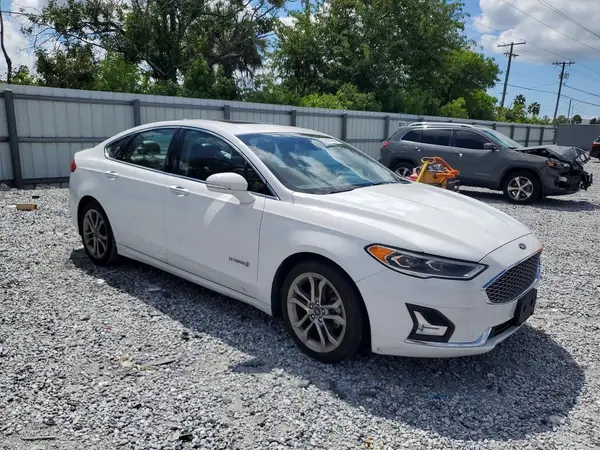 3FA6P0RU0KR105058 — 2019 Ford Fusion, фото 4 с аукциона Copart 29.09.2026, Механические повреждения