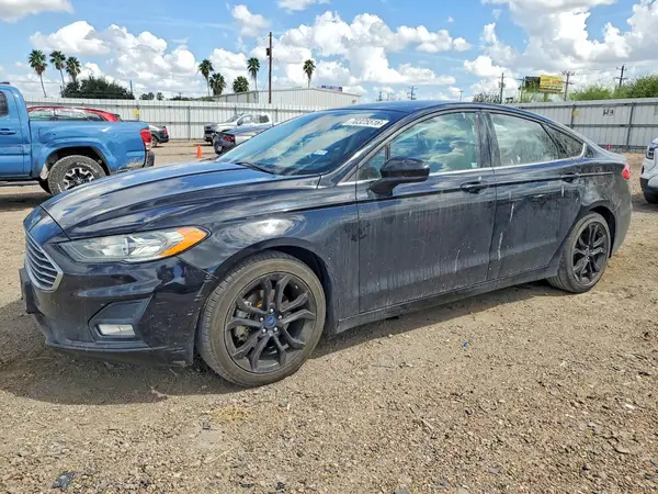 3FA6P0HDXKR132530 — 2019 Ford Fusion, Боковая часть (Side), фото до ремонта