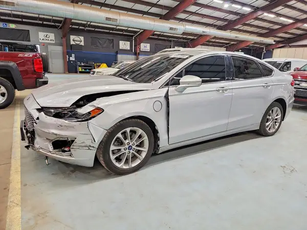3FA6P0SU9KR157394 — 2019 Ford Fusion, Передняя часть (Front End), фото до ремонта