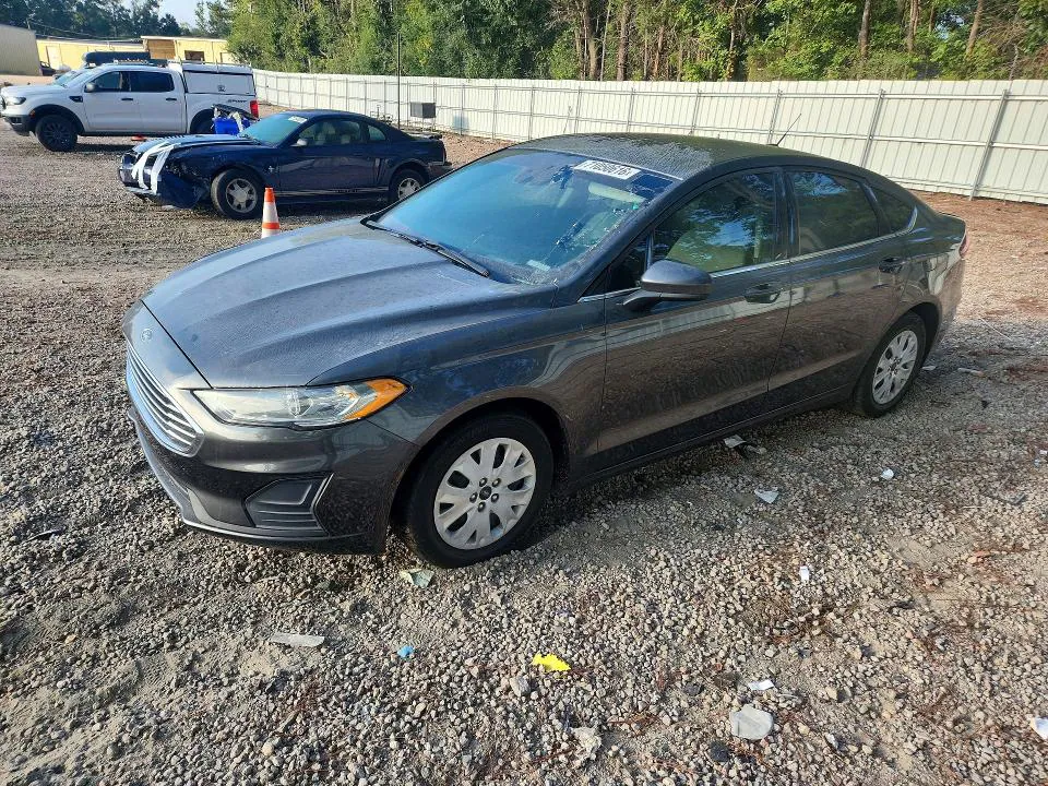 2019 FORD FUSION VIN 3FA6P0G72KR111568 фото 1