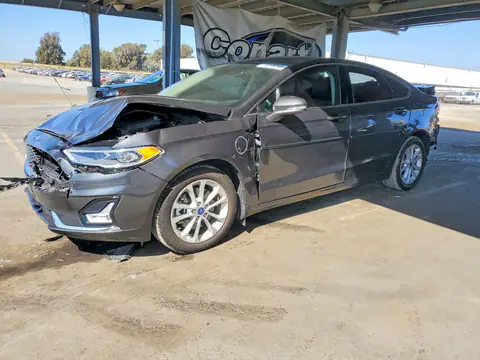 3FA6P0SU3KR115383 — 2019 Ford Fusion, Задняя часть (Rear End), фото до ремонта