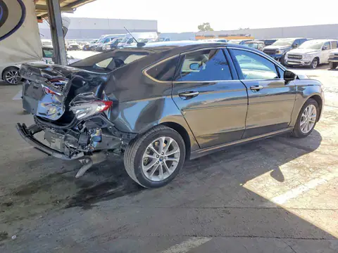 3FA6P0SU3KR115383 — 2019 Ford Fusion, фото 3 с аукциона Copart 13.10.2026, Задняя часть