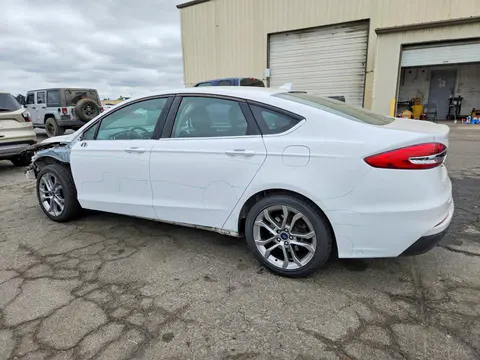 2020 Ford Fusion VIN 3FA6P0CD9LR205427 фото 2