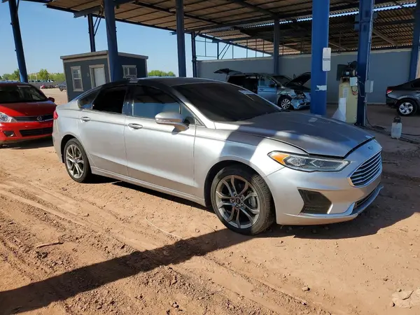 3FA6P0CDXLR153113 — 2020 Ford Fusion, фото 4 с аукциона Copart 29.09.2026, Пожар