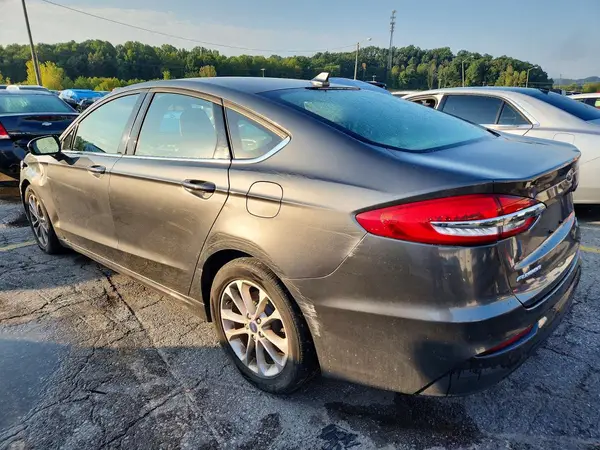 3FA6P0HDXLR135154 — 2020 Ford Fusion, фото 2 с аукциона Copart, Передняя часть
