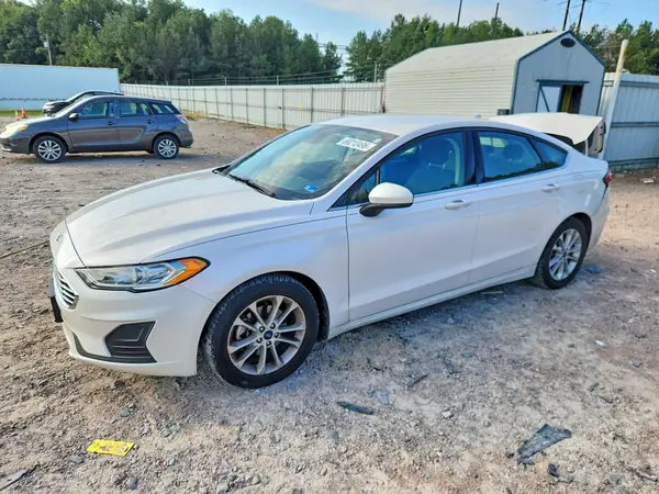 3FA6P0HD9LR233043 — 2020 Ford Fusion, Задняя часть (Rear End), фото до ремонта