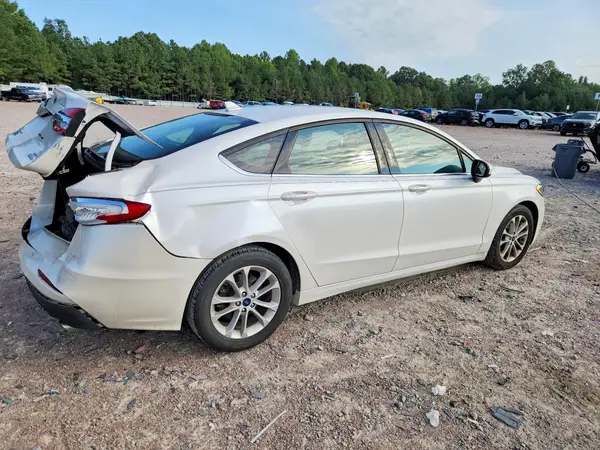 3FA6P0HD9LR233043 — 2020 Ford Fusion, фото 3 с аукциона Copart, Задняя часть