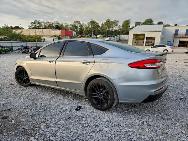 3FA6P0HD3LR183854 — 2020 Ford Fusion, фото 2 с аукциона Copart 30.09.2026, Передняя часть