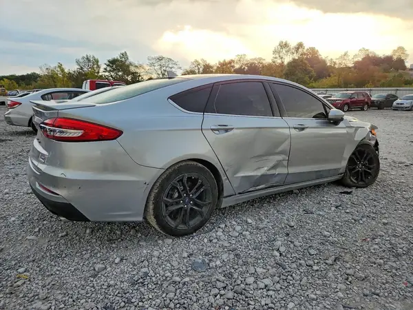 3FA6P0HD3LR183854 — 2020 Ford Fusion, фото 3 с аукциона Copart 30.09.2026, Передняя часть