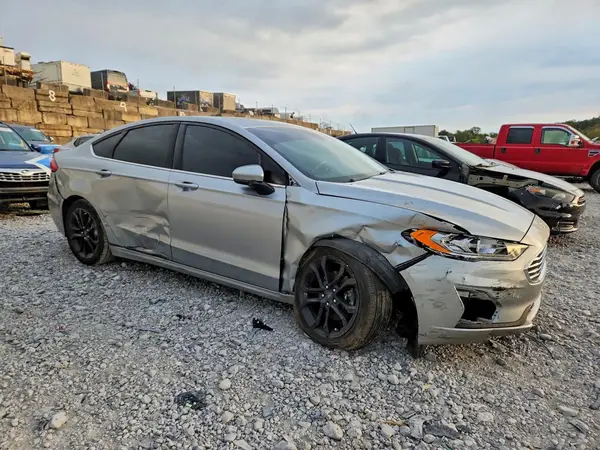 3FA6P0HD3LR183854 — 2020 Ford Fusion, фото 4 с аукциона Copart 30.09.2026, Передняя часть