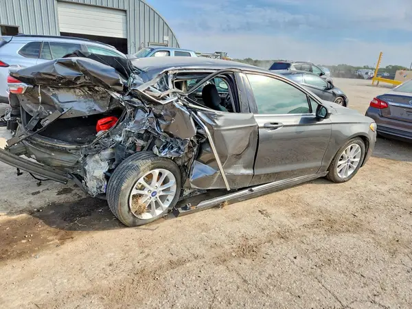 3FA6P0HD4LR188268 — 2020 Ford Fusion, фото 3 с аукциона Copart, Задняя часть