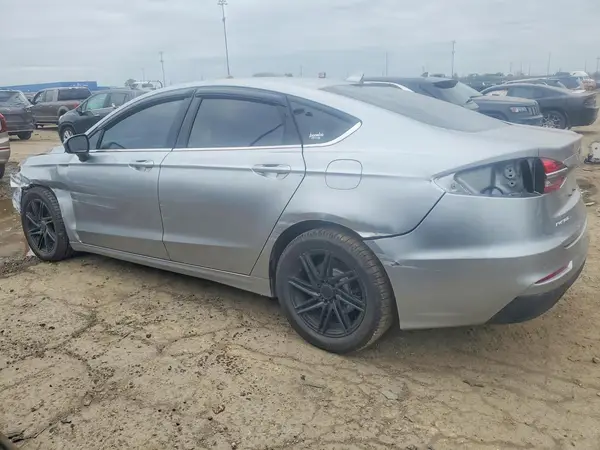 3FA6P0HD7LR140960 — 2020 Ford Fusion, фото 2 с аукциона Copart 09.10.2026, Передняя часть