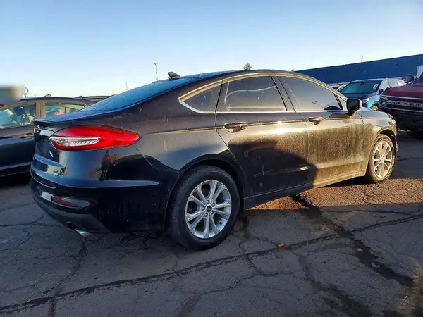 3FA6P0HD5LR246890 — 2020 Ford Fusion, фото 3 с аукциона Copart 02.10.2026, Передняя часть