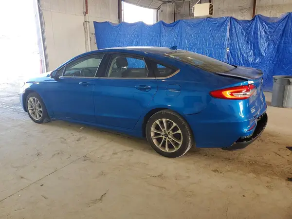 3FA6P0LU6LR164156 — 2020 Ford Fusion, фото 2 с аукциона Copart, Задняя часть