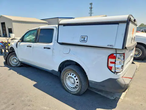 2023 Ford Maverick VIN 3FTTW8E97PRA49434 фото 2