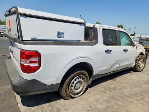 2023 Ford Maverick VIN 3FTTW8E97PRA49434 фото 3