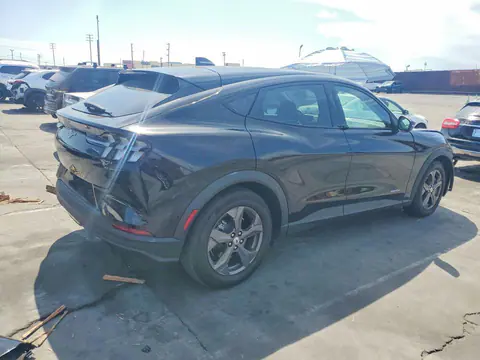 2022 Ford Mustang Mach-E VIN 3FMTK1RM7NMA31765 фото 3