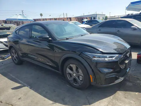 2022 Ford Mustang Mach-E VIN 3FMTK1RM7NMA31765 фото 4
