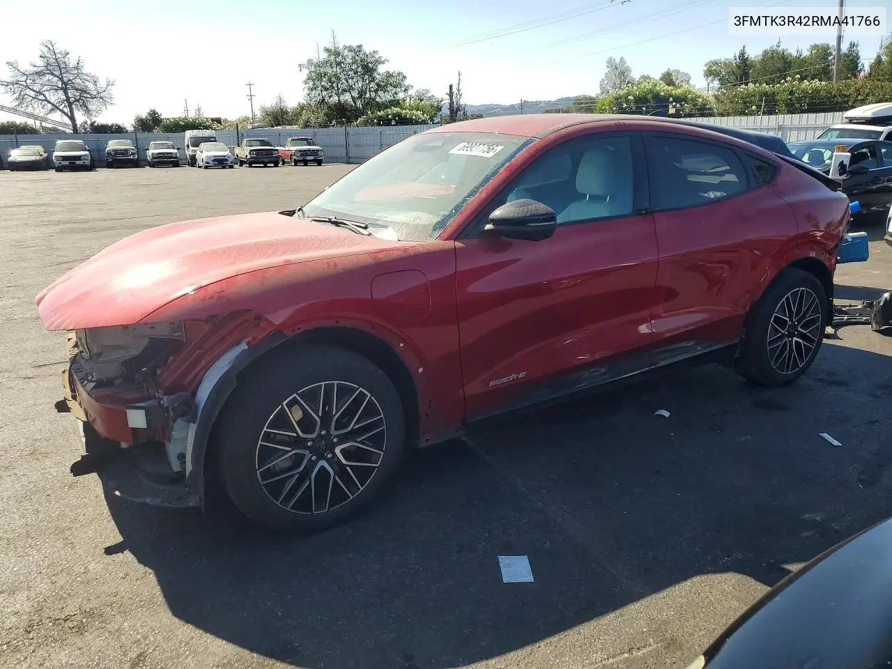 2024 Ford Mustang Mach-E Premium VIN 3FMTK3R42RMA41766 фото 1
