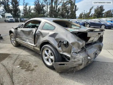 2005 Ford Mustang VIN 1ZVFT80N055115426 фото 2