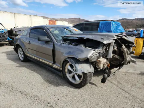 2005 Ford Mustang VIN 1ZVFT80N055115426 фото 4